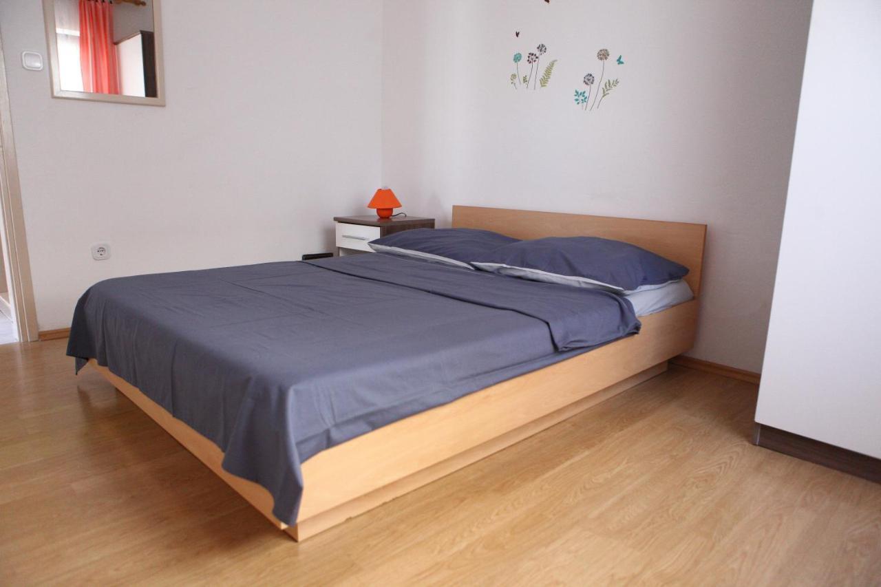 Apartmani Andrej Vodice Exterior photo