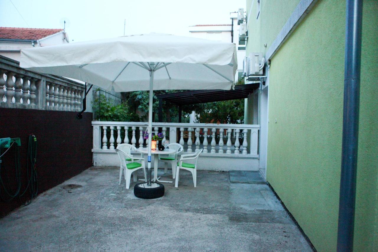 Apartmani Andrej Vodice Exterior photo