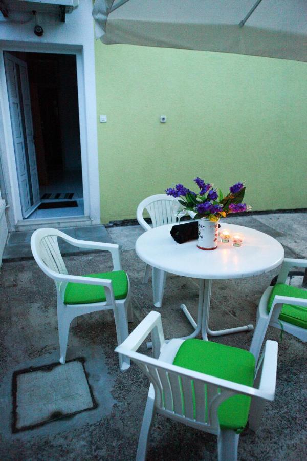 Apartmani Andrej Vodice Exterior photo